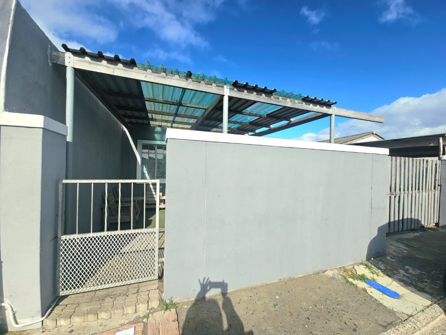 3 Bedroom Property for Sale in Seawinds Western Cape